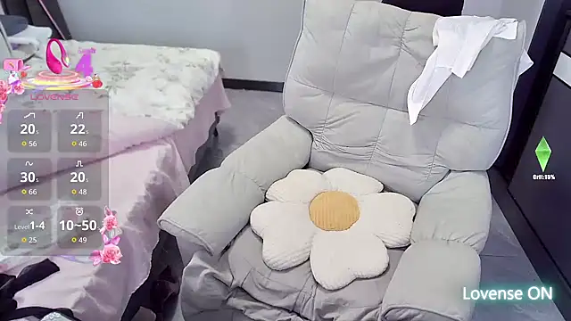 Feifei-cn online show from 10.22.25