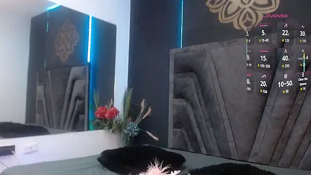 Snapshot of stefany_bro chatting on 10.31.25 stefany bro online show from 10.31.25