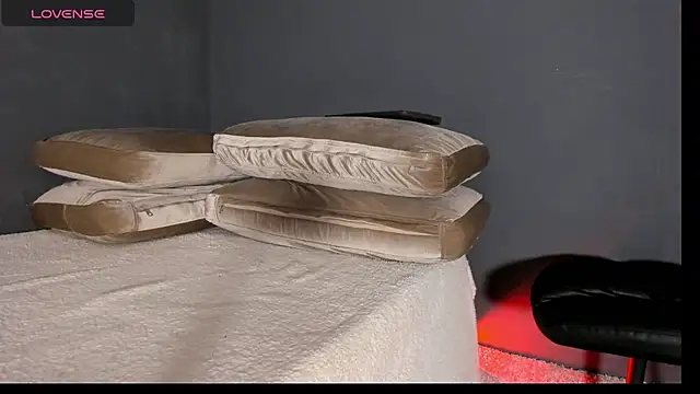 Brock hurn1 online show from 09.10.25