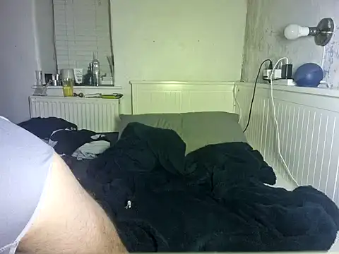 Snapshot of addicktedGT chatting on 12.15.24 addicktedGT online show from 12.15.24