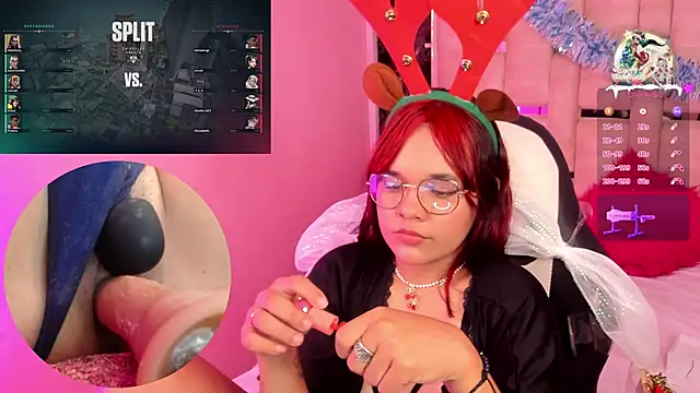 Snapshot of PetiteSalome chatting on 12.26.24 PetiteSalome online show from 12.26.24