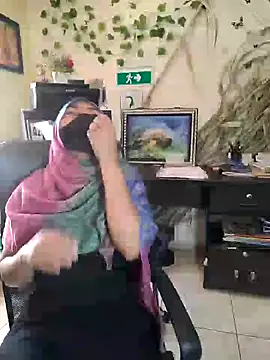 Snapshot of NAJWA-ARAB chatting on 12.05.24 NAJWA-ARAB online show from 12.05.24