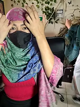 Snapshot of NAJWA-ARAB chatting on 03.04.25 NAJWA-ARAB online show from 03.04.25