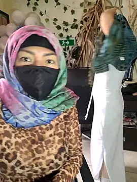 Snapshot of NAJWA-ARAB chatting on 09.17.25 NAJWA-ARAB online show from 09.17.25