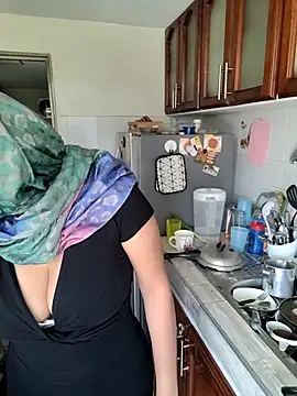 Snapshot of NAJWA-ARAB chatting on 09.29.25 NAJWA-ARAB online show from 09.29.25