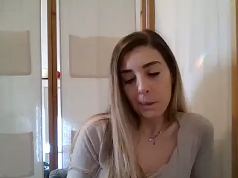 MissBella131 online show from 01.24.25