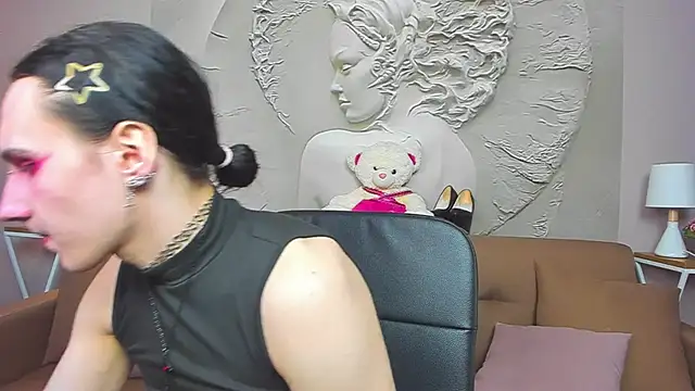 Snapshot of FillDammon chatting on 01.19.25 FillDammon online show from 01.19.25