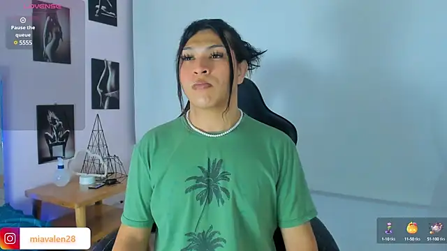 miavalentinaaa online show from 02.08.25