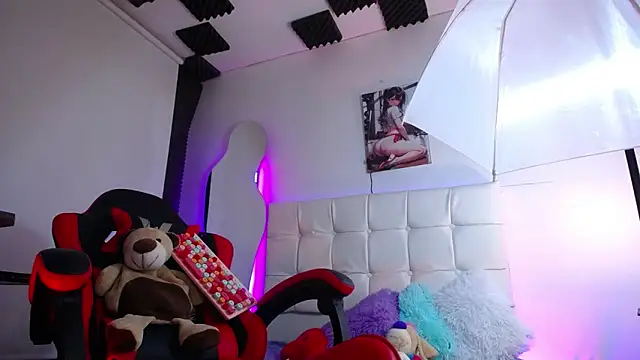 Snapshot of kaoz_36 chatting on 02.28.25 kaoz 36 online show from 02.28.25