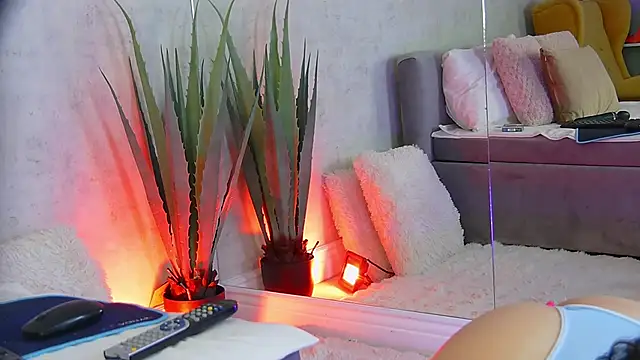 anissia teaser online show from 12.03.25