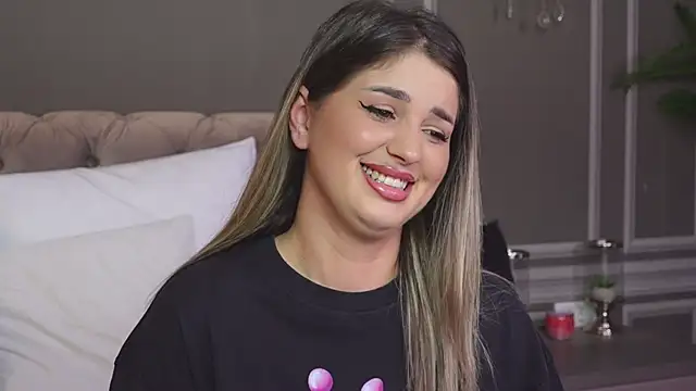 AnnieStylesx online show from 01.08.25