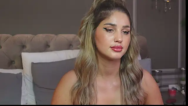 AnnieStylesx online show from 02.07.25