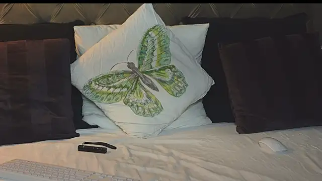 AnnieStylesx online show from 02.22.25