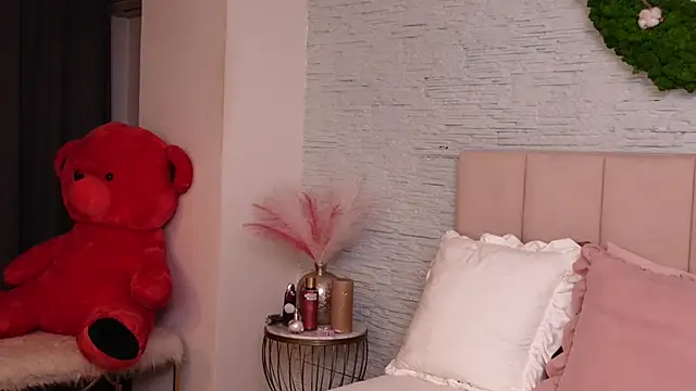 AnnieStylesx online show from 03.22.25