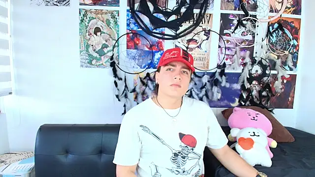 Snapshot of lukashollow_ chatting on 10.16.25 lukashollow online show from 10.16.25