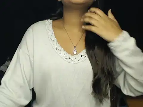 Snapshot of Wish_Queen chatting on 01.21.25 Wish Queen online show from 01.21.25