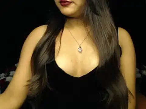 Snapshot of Wish_Queen chatting on 01.25.25 Wish Queen online show from 01.25.25