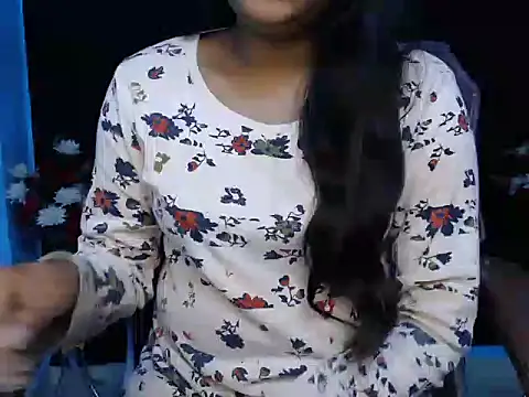 Snapshot of Wish_Queen chatting on 02.04.25 Wish Queen online show from 02.04.25