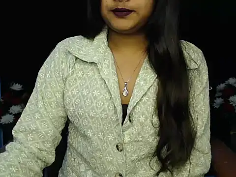 Snapshot of Wish_Queen chatting on 02.08.25 Wish Queen online show from 02.08.25