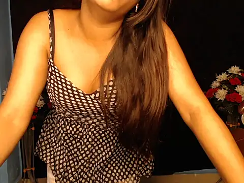 Snapshot of Wish_Queen chatting on 02.17.25 Wish Queen online show from 02.17.25