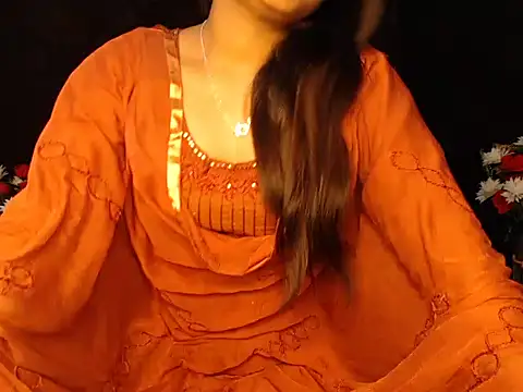 Snapshot of Wish_Queen chatting on 03.04.25 Wish Queen online show from 03.04.25