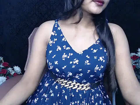 Snapshot of Wish_Queen chatting on 10.03.25 Wish Queen online show from 10.03.25