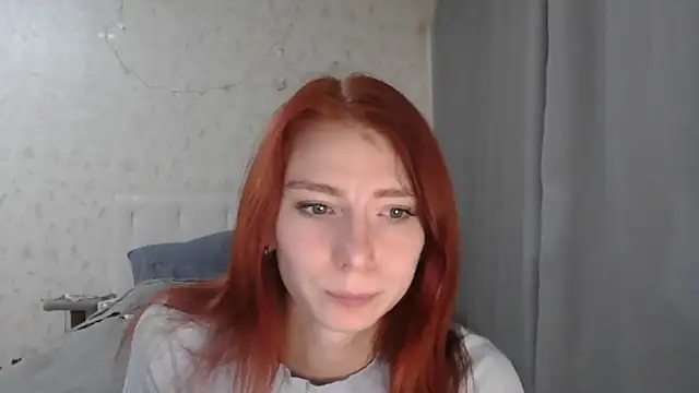 Snapshot of KateBunny chatting on 09.15.25 KateBunny online show from 09.15.25