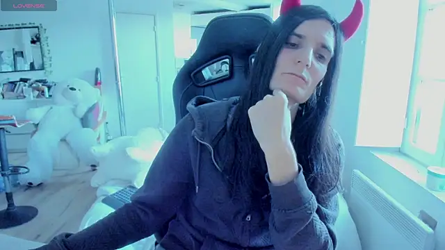 CeriseLapine online show from 03.15.25