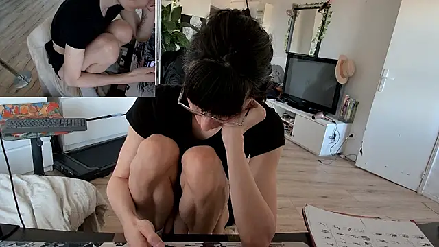 CeriseLapine online show from 11.26.25