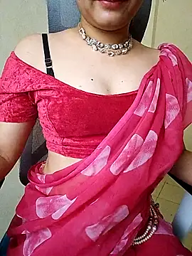 Snapshot of Indianhyna chatting on 09.13.25 Indianhyna online show from 09.13.25