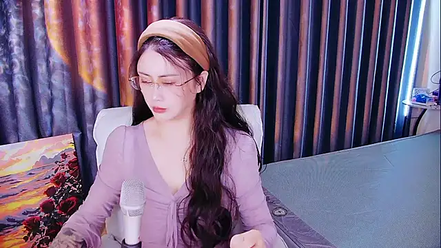 Snapshot of Daisy7_11 chatting on 09.16.25 Daisy7 11 online show from 09.16.25