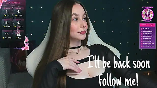 Snapshot of katie_taylorr chatting on 09.29.25 katie taylorr online show from 09.29.25