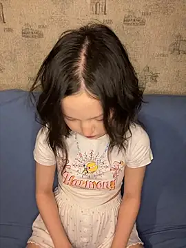 Snapshot of lalallalalaa- chatting on 11.07.25 lalallalalaa- online show from 11.07.25