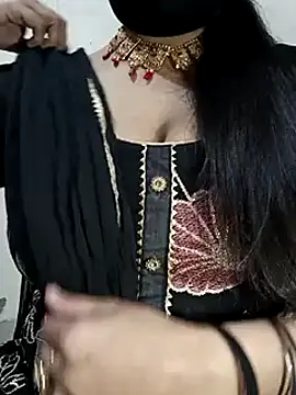 Snapshot of Anamika_Kapoor chatting on 01.21.25 Anamika Kapoor online show from 01.21.25