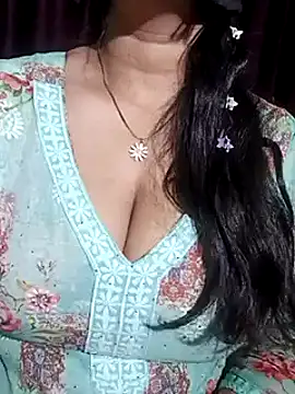 Snapshot of Anamika_Kapoor chatting on 02.23.25 Anamika Kapoor online show from 02.23.25