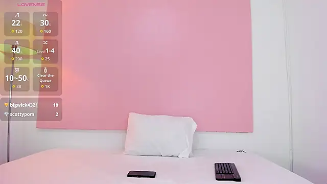 Snapshot of andyylove_jk chatting on 10.23.25 andyylove jk online show from 10.23.25