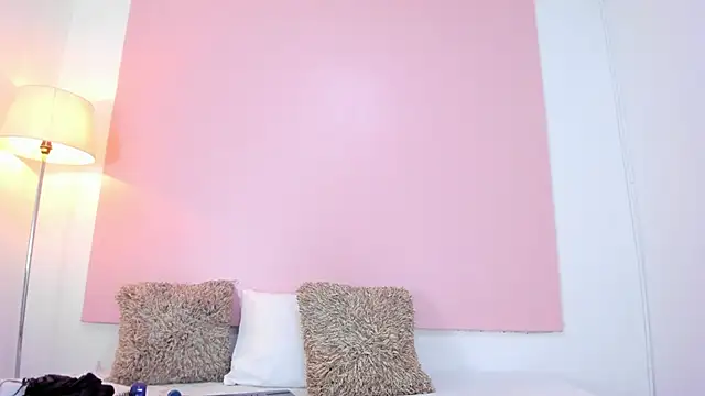 Snapshot of andyylove_jk chatting on 10.27.25 andyylove jk online show from 10.27.25