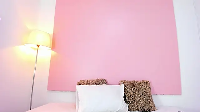 Snapshot of andyylove_jk chatting on 12.05.25 andyylove jk online show from 12.05.25