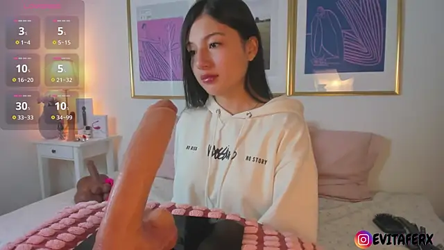 Snapshot of Eva_depp chatting on 10.01.25 Eva depp online show from 10.01.25