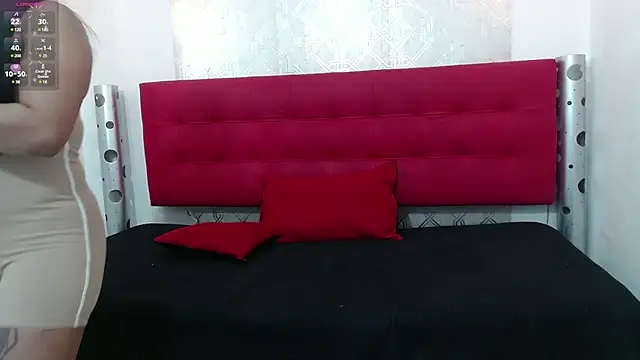 Snapshot of zhamira_21 chatting on 01.30.25 zhamira 21 online show from 01.30.25