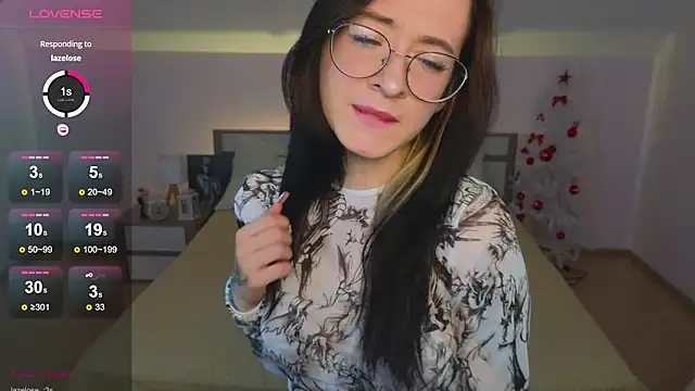 Snapshot of Dark_Lola_ chatting on 12.23.24 Dark Lola online show from 12.23.24