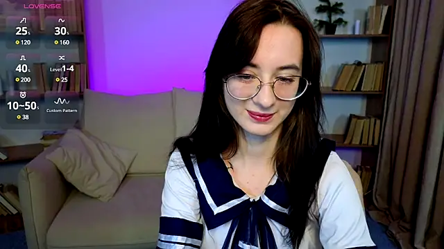 Snapshot of Dark_Lola_ chatting on 01.14.25 Dark Lola online show from 01.14.25