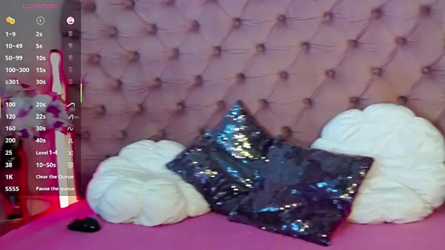 Erikka   online show from 09.24.25