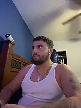 Snapshot of MasterKvn chatting on 12.28.24 MasterKvn online show from 12.28.24