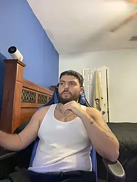 Snapshot of MasterKvn chatting on 01.12.25 MasterKvn online show from 01.12.25