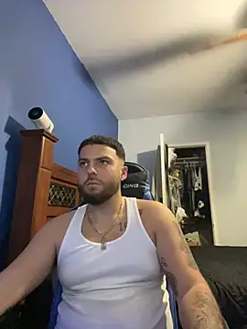 Snapshot of MasterKvn chatting on 01.15.25 MasterKvn online show from 01.15.25