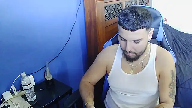 Snapshot of MasterKvn chatting on 02.06.25 MasterKvn online show from 02.06.25