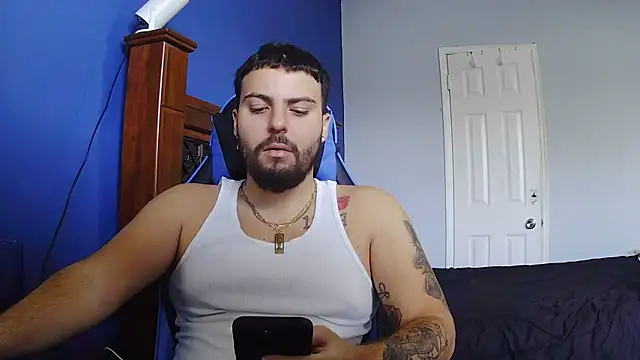 Snapshot of MasterKvn chatting on 02.20.25 MasterKvn online show from 02.20.25