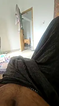 Snapshot of Mallu_ajanraj143 chatting on 02.14.25 Mallu ajanraj143 online show from 02.14.25