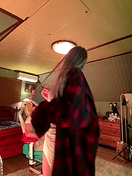 Snapshot of Alice1_secret chatting on 10.11.25 Alice1 secret online show from 10.11.25